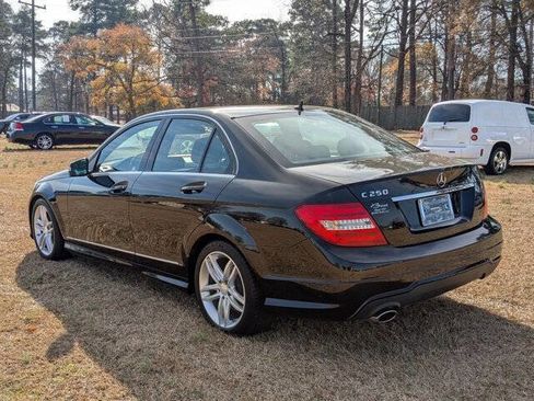 Used 2014 Mercedes-Benz C 250 Sedan image 5