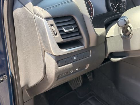 Used 2024 Nissan Rogue SV AWD/4WD image 18