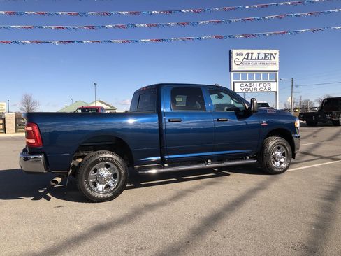 Used 2024 RAM 3500 Tradesman w/ Chrome Appearance Group image 6