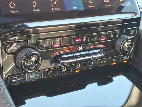 Certified 2024 Jeep Grand Cherokee Limited 4xe AWD/4WD image 17