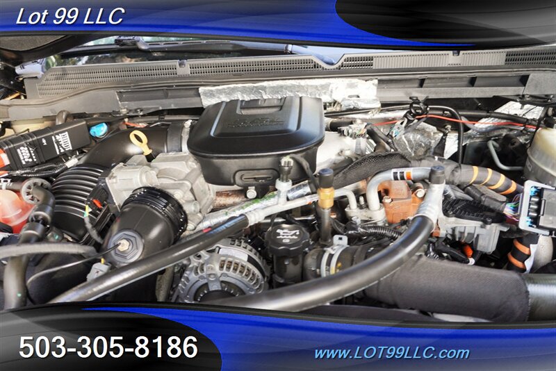 Used 2016 GMC Sierra 2500 Denali w/ Duramax Plus Package AWD/4WD image 21