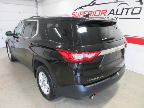 Used 2018 Chevrolet Traverse LT AWD/4WD image 15