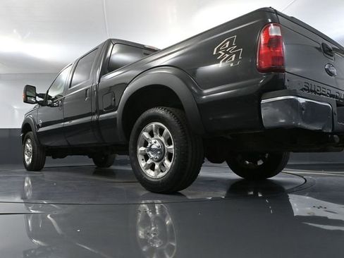 Used 2011 Ford F250 Lariat w/ Lariat Interior Pkg AWD/4WD image 48