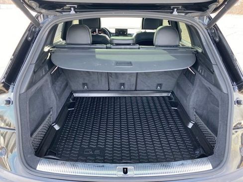 Used 2018 Audi SQ5 Prestige image 21