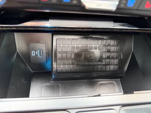 Used 2021 Ford F150 Limited AWD/4WD image 29