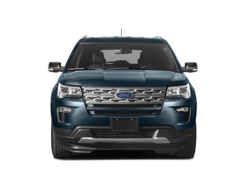 Used 2018 Ford Explorer XLT w/ Equipment Group 202A image 4