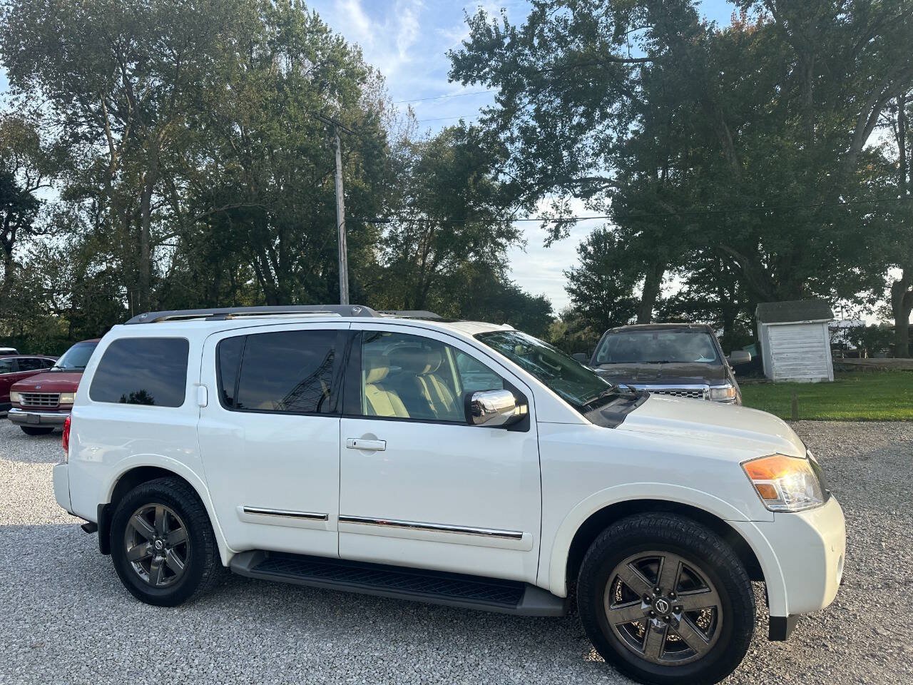 Used 2014 Nissan Armada Platinum w/ Platinum Reserve Package AWD/4WD image 4