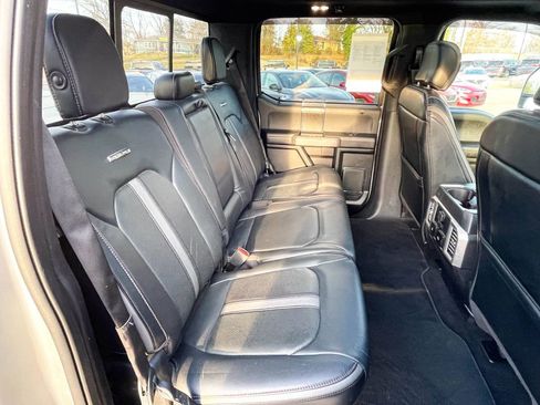 Used 2019 Ford F150 Platinum w/ Equipment Group 701A Luxury image 14