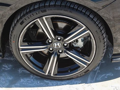 Certified 2023 Honda Accord Sport image 10