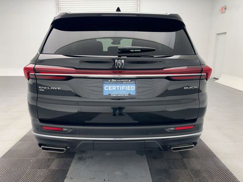 Certified 2025 Buick Enclave Preferred image 10