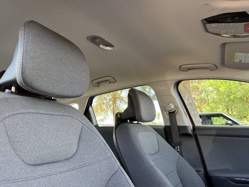 Certified 2025 Kia K4 EX FWD image 12