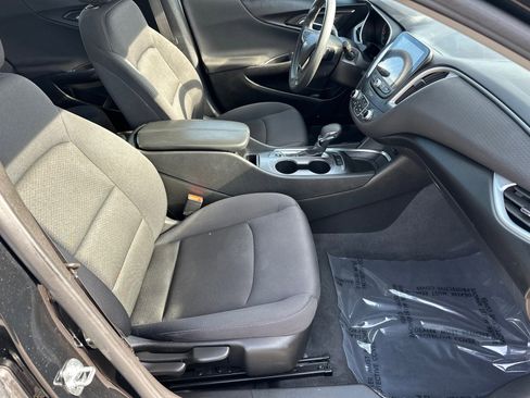 Used 2023 Chevrolet Malibu LT image 13