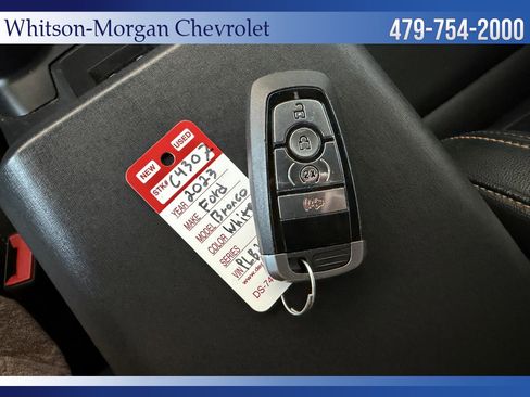 Used 2023 Ford Bronco Badlands image 32