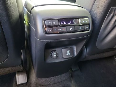 Used 2024 Hyundai Palisade Calligraphy FWD image 26