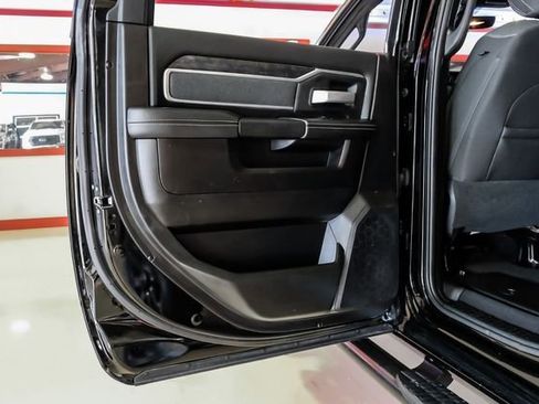 Used 2020 RAM 2500 Lone Star w/ Night Edition image 43