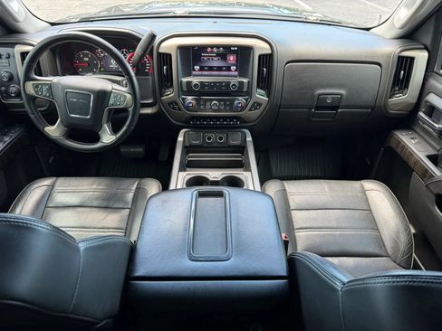 Used 2015 GMC Sierra 2500 Denali w/ Duramax Plus Package AWD/4WD image 23