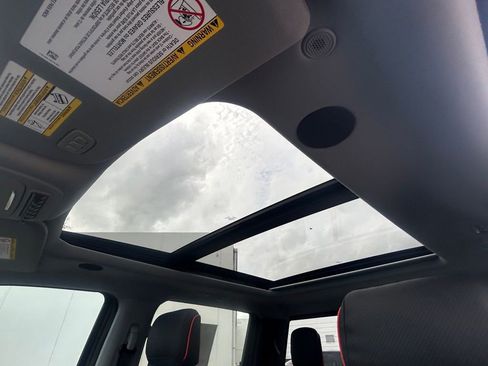 New 2026 Ford F250 Lariat w/ Black Appearance Package image 10