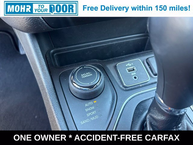 Used 2021 Jeep Cherokee Latitude Lux w/ Comfort/Convenience Group AWD/4WD image 27