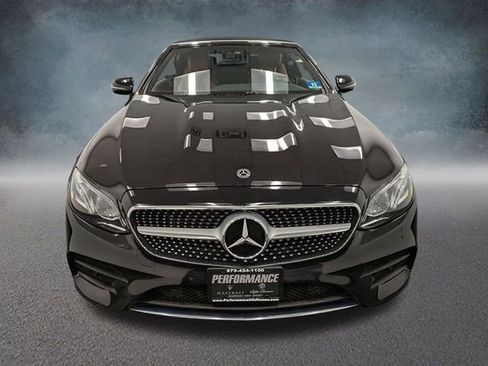Used 2018 Mercedes-Benz E 400 4MATIC Cabriolet image 2