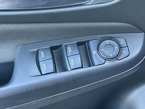 Used 2025 Buick Envista Preferred w/ Convenience I Package image 12