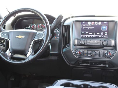 Used 2018 Chevrolet Silverado 1500 LT w/ All Star Edition AWD/4WD image 24