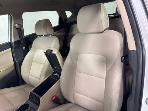 Used 2017 Hyundai Tucson SE image 13