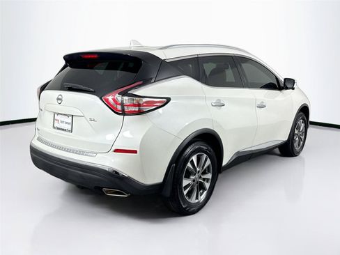 Used 2018 Nissan Murano SL w/ Cargo Package FWD image 2