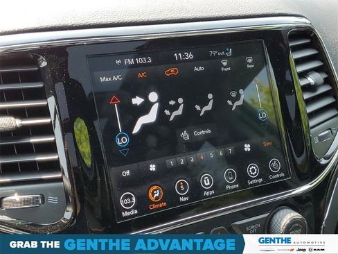 Used 2019 Jeep Grand Cherokee Limited w/ Luxury Group II image 19
