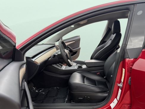 Used 2023 Tesla Model 3 Long Range image 10