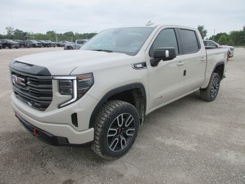 New 2026 GMC Sierra 1500 AT4 w/ AT4 Premium Package AWD/4WD image 12