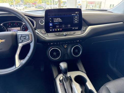 Used 2023 Chevrolet Blazer LT w/ Midnight/Sport Edition FWD image 29