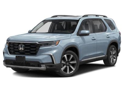 Used 2025 Honda Pilot Elite