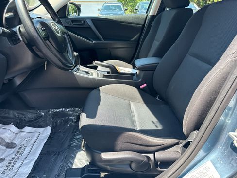 Used 2011 MAZDA MAZDA3 i Sport FWD image 11