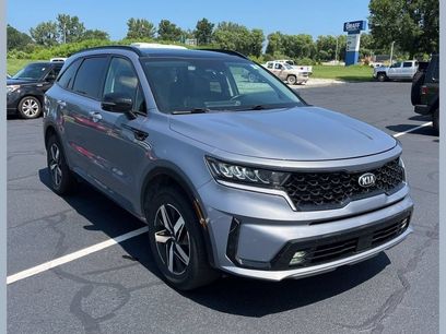 Used 2021 Kia Sorento EX w/ Panoramic Sunroof Package