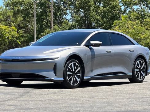 Used 2024 Lucid Air Touring AWD/4WD image 8