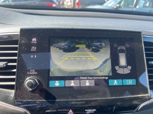 Used 2024 Honda Passport EX-L image 8