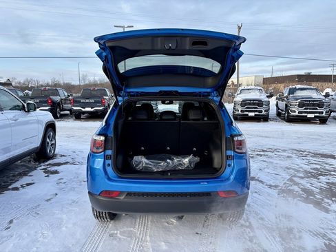 New 2026 Jeep Compass Latitude image 6