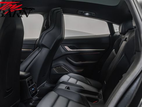 Used 2021 Porsche Taycan Turbo S image 36