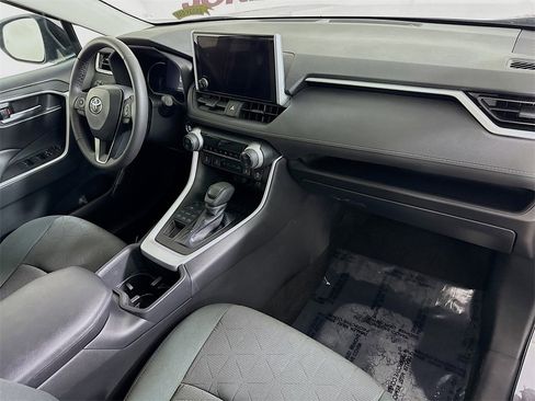 Certified 2023 Toyota RAV4 XLE image 33