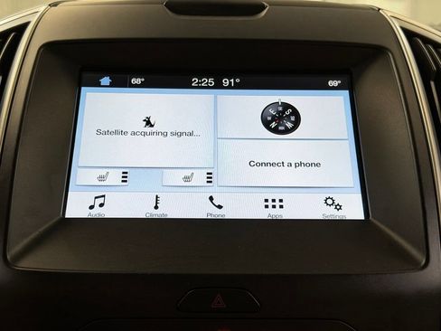 Used 2017 Ford Edge SEL w/ Equipment Group 201A AWD/4WD image 49