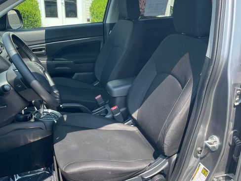 Used 2015 Mitsubishi Outlander Sport ES FWD image 14