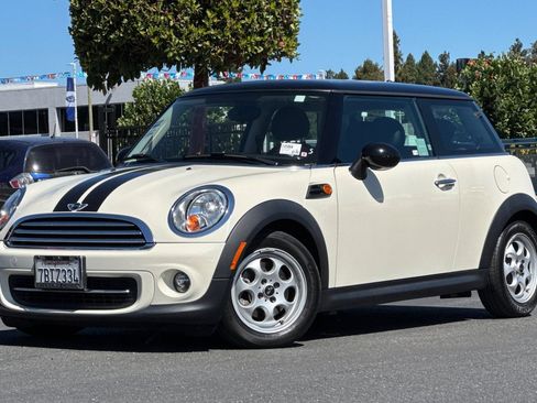 Used 2013 MINI Cooper Hardtop FWD image 9
