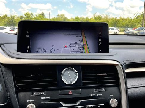Used 2022 Lexus RX 350L FWD w/ Premium Package image 34