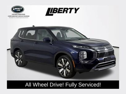 Used 2025 Mitsubishi Outlander SE