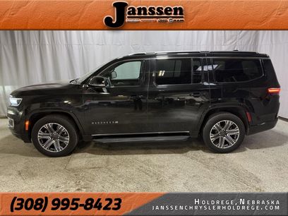Used 2024 Jeep Wagoneer Series II w/ Flexible Seating Group
