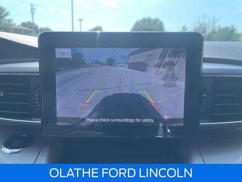 Certified 2023 Ford Explorer XLT w/ Equipment Group 202A AWD/4WD image 18