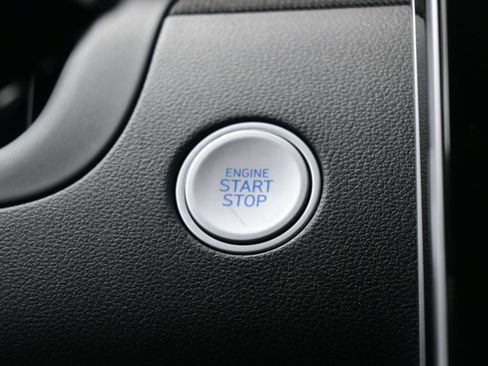 Certified 2023 Hyundai Tucson Limited AWD/4WD image 29