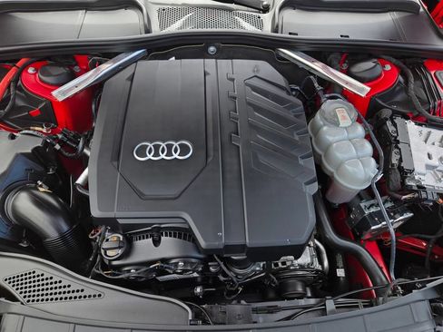 Used 2022 Audi A4 2.0T Premium Plus AWD/4WD image 34