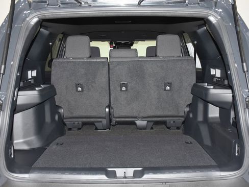 New 2026 Toyota 4Runner SR5 image 28