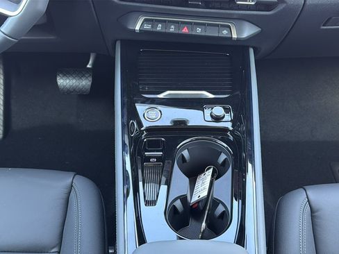 New 2026 Audi Q3 quattro 2.0T AWD/4WD image 25